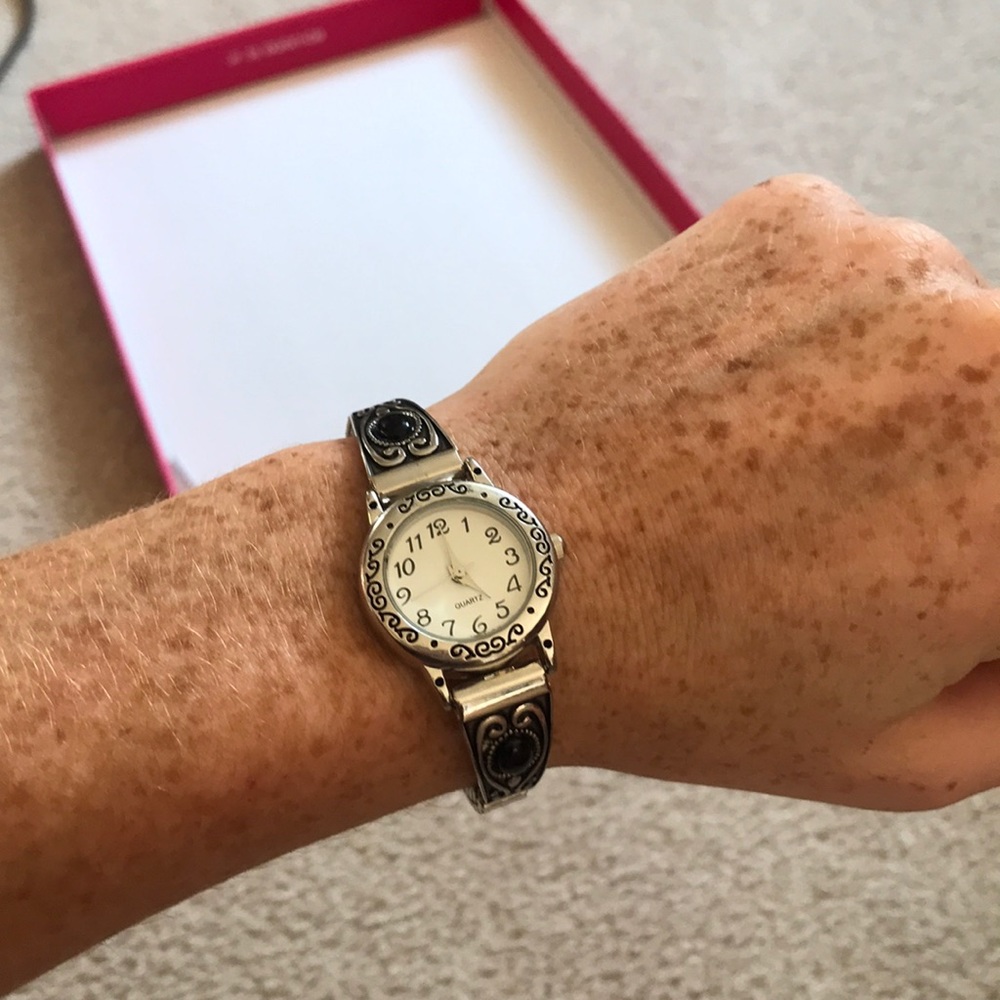 Stretchy Watch - Picture 4 of 5